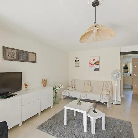 T2 Rez-de-chaussée, Piscine, à Pied Apartamento Le Pradet