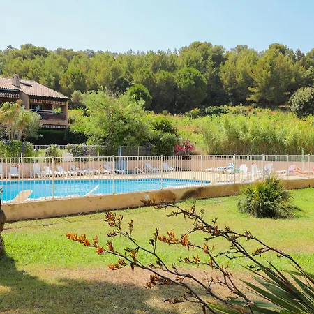 T2 Rez-de-chaussee, Piscine, A Pied *